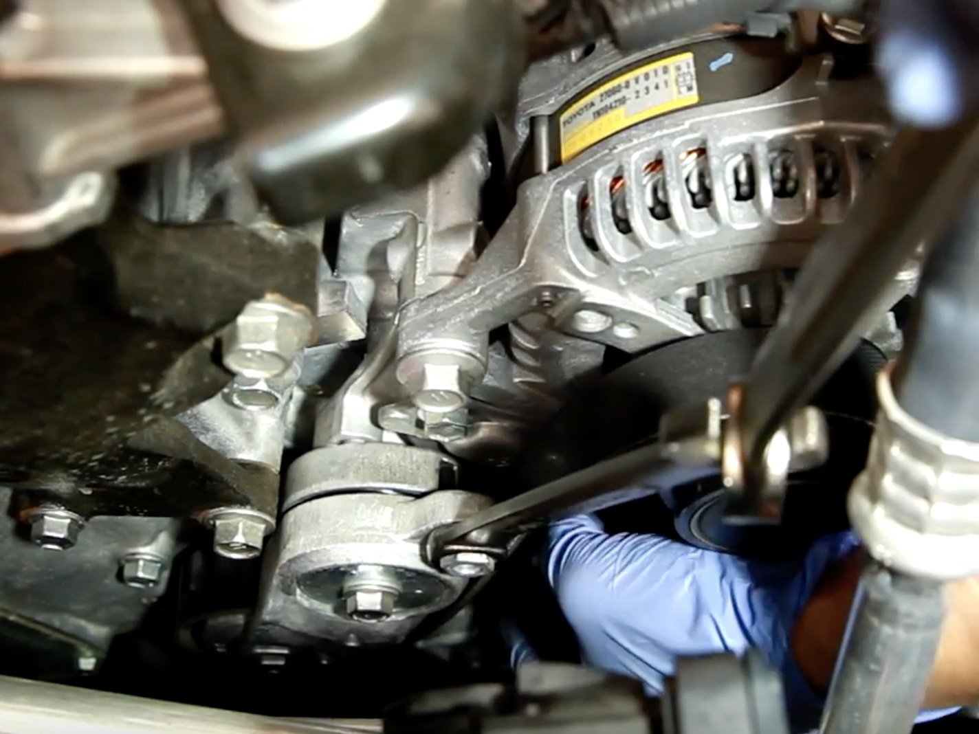 See U1031 repair manual